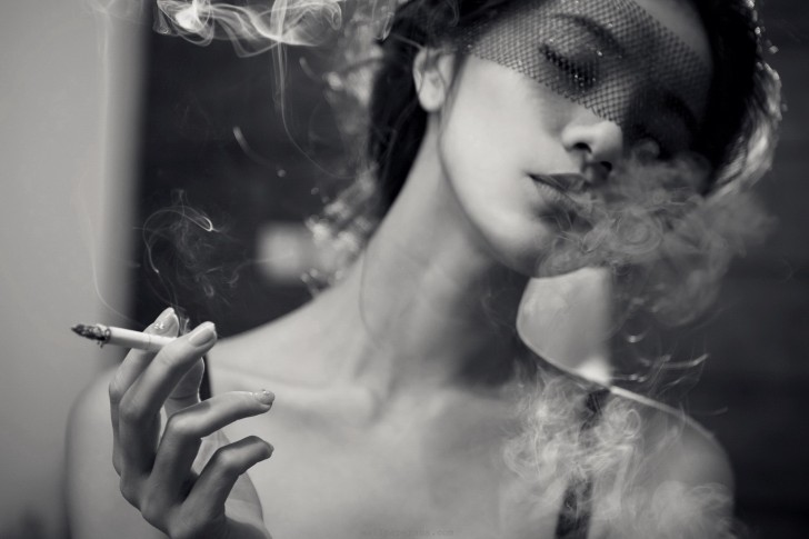 brunettes-women-smoking-sexy-smoke-asians-veil-485x728