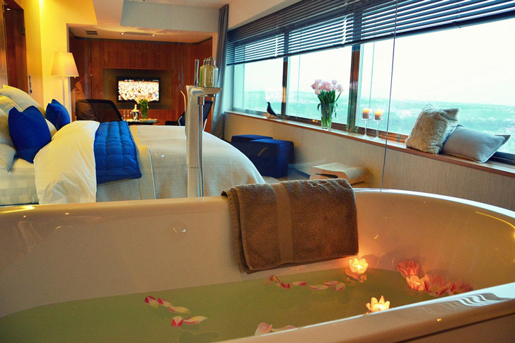 stire 28 mar hotel 5