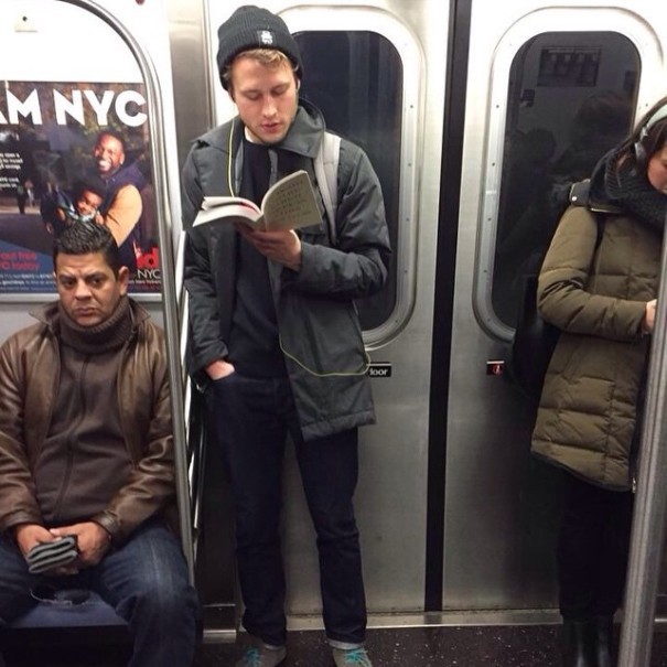 hot-dudes-reading-books-instagram-11-605x605
