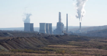 Eșecul autorităților române de a sancționa poluatorii din industria energetică, sesizat Comisiei Europene